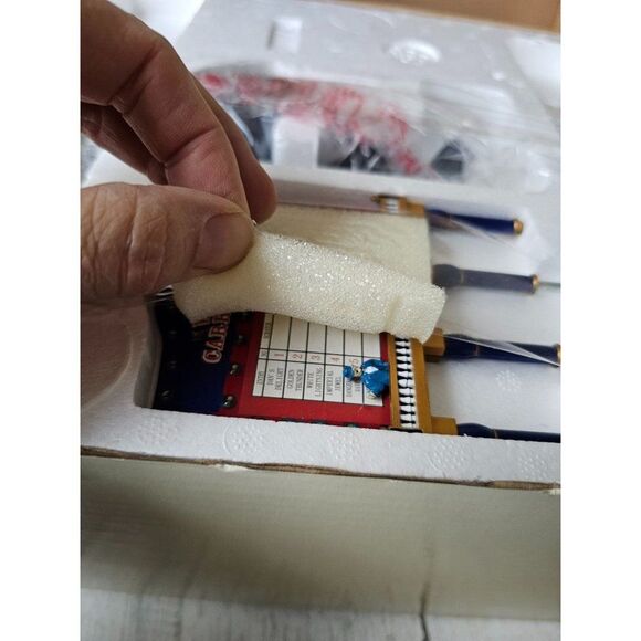 Mr Xmas world's Fair carriage race new rare gold label horses Xmas animated - Picture 5 of 6